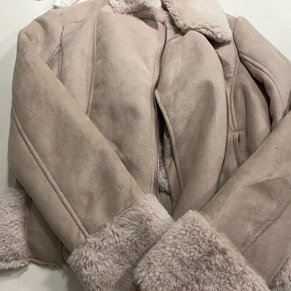 Guess Mauve Motto Jacket with fur New - Picture 5 of 5